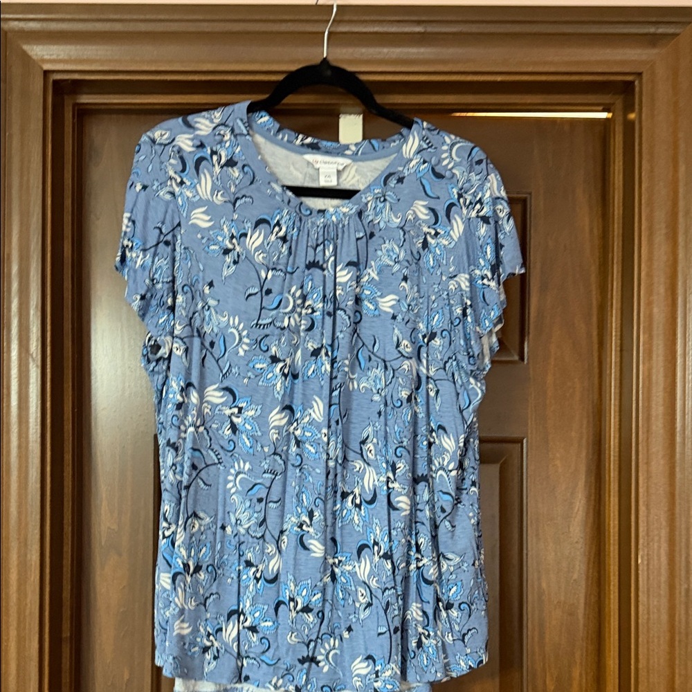 Liz Claiborne Blue Floral Blouse